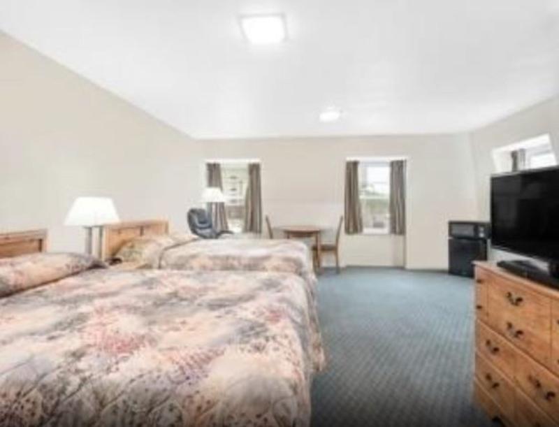 Travelodge By Wyndham New Philadelphia Dış mekan fotoğraf